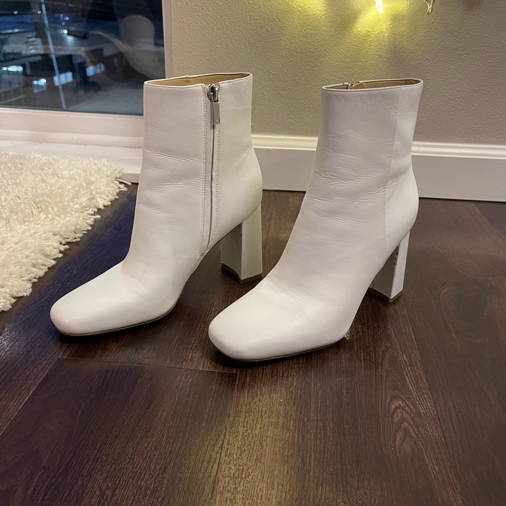 Worn once! Super cute just not my style